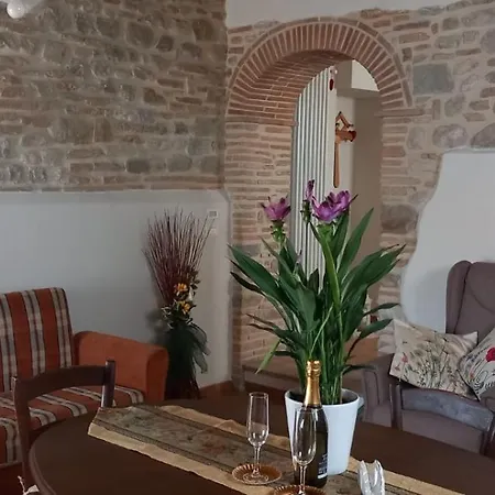 Il Poggiolo أنغياري